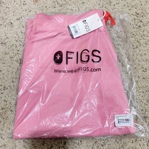 NWT Figs Chalk Pink Livingston Small